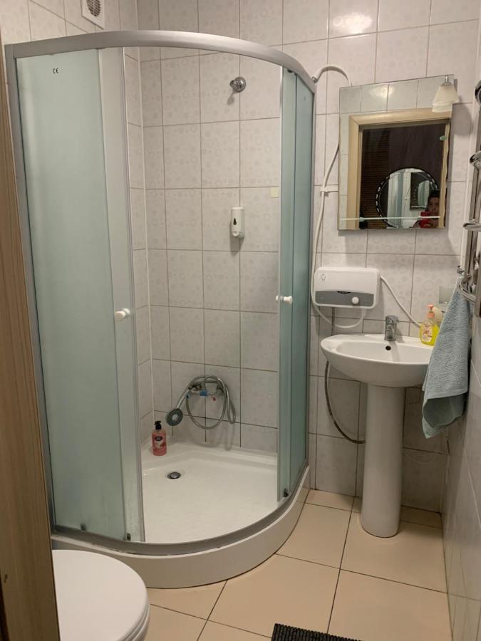 Apartments Печерск Kiev Bagian luar foto